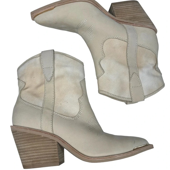 Dolce Vita Western Nashe Booties in Vanilla Suede/Canvas. Sz: 7.5 - Picture 5 of 10